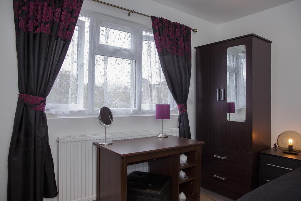Gooseacre Rooms Harrow Oda fotoğraf